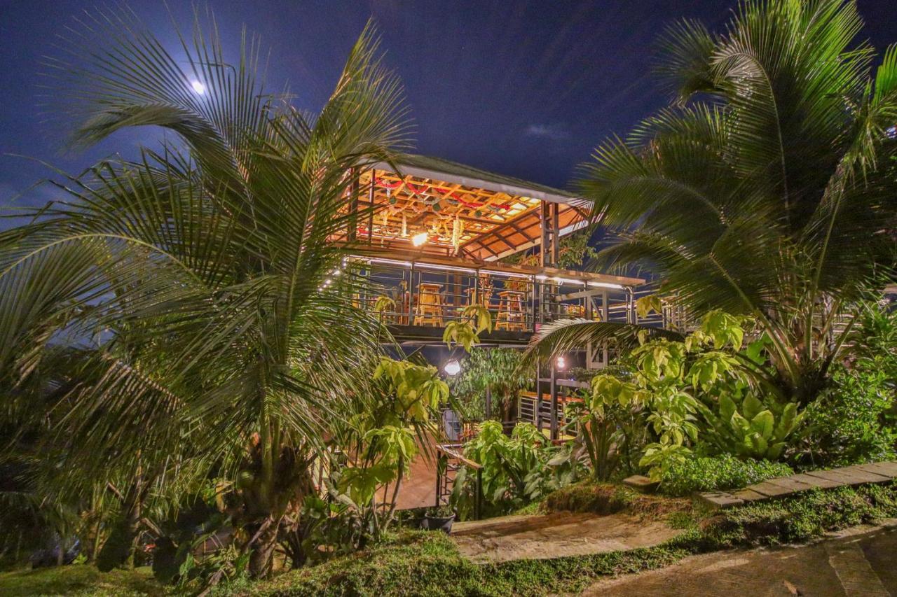 Happy Mountain Airport Resort Nai Yang Beach المظهر الخارجي الصورة